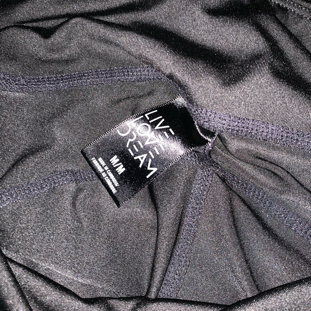 Reflective Running Capri - Picture 3 of 3